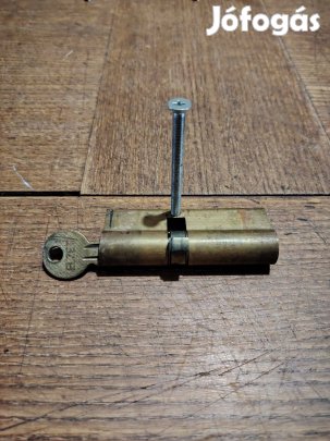 Cilinder betét 35/45