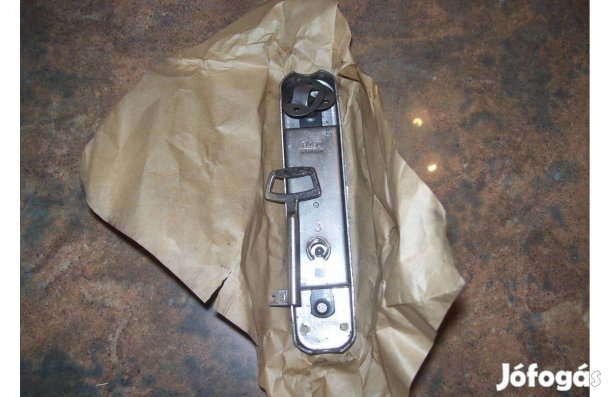 Cilinderes bútorzár Elzett Elga C112 rászegzős