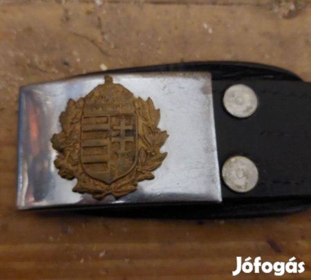 Címeres bőr vastag öv