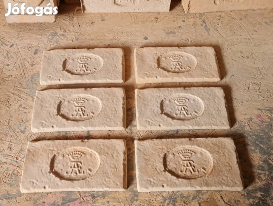 Címeres díszítő forma