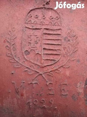 Címeres kúpcserép, kúp cserép