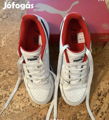 Cipő fehér piros