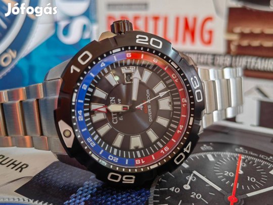 Citizen Promaster GMT BJ7128-59E "Pepsi stílusú" férfi karóra