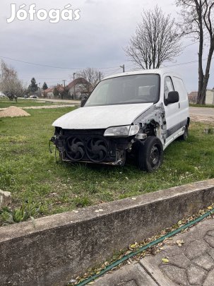 Citroen Berlingo 1999 alkatrésznek eladó