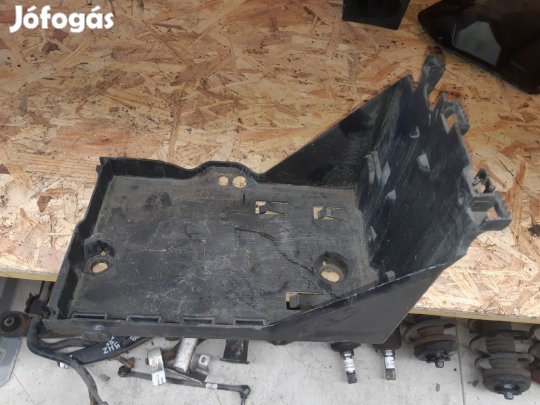 Citroen C4 Grand Picasso Akkumulátor Tartó