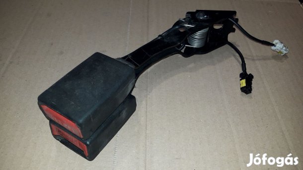 Citroen C4 Grand Picasso Hátsó Középső Biztonsági Öv Csatlakozó