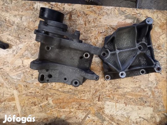 Citroen C4 (2004-2010) 1.6 Benzines  Generátor Tartó Bak