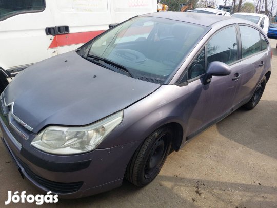 Citroen C4 karosszéria elemei szürke