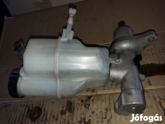Citroen C5 08- Főfék Munkahenger + Fékfolyadék Tartály