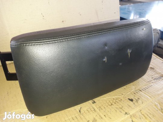 Citroen C5 08- Könyöklő