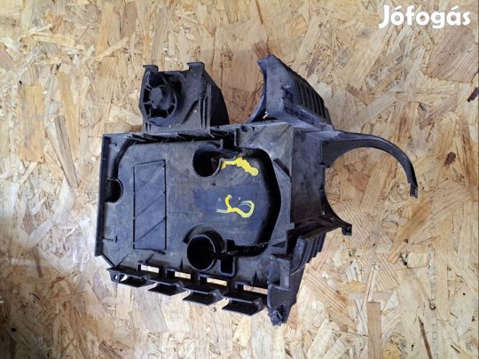 Citroen C5 ( 2001-2007)  Akumlátor Tartó