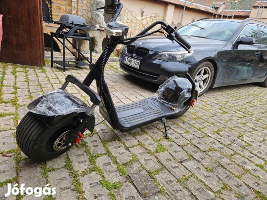 City Coco 1500W elektromos chopper roller teleszkópos elöl hátul tárcs