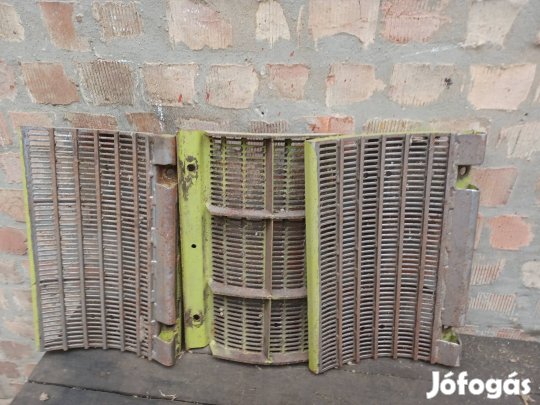 Claas Mega208,360 cséplő szegmensek.