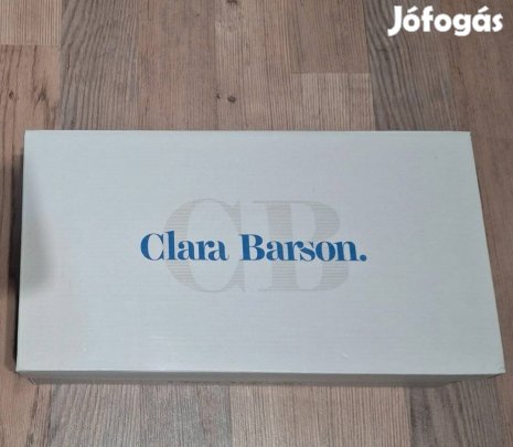 Clara Barson Szandál