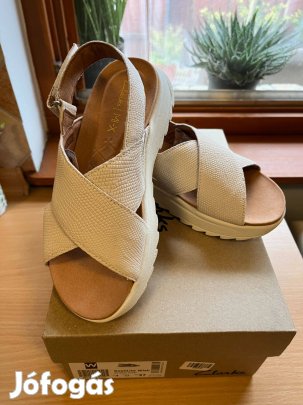 Clarks Bőr női szandál Dashlite Wish krém szín 37 Új!