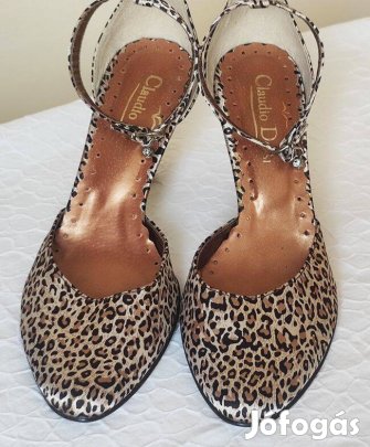 Claudio Dessi párduc mintás tűsarkú cipő, új állapotban