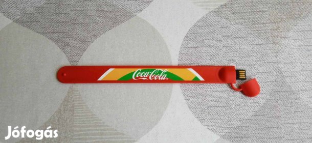 Coca-Cola pendrive-csuklóra pattintható, Coca Cola