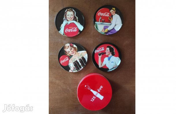 Coca-Cola poháralátétek, dobozzal