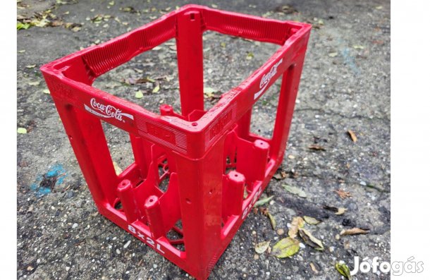 Coca Cola rekesz láda 8x 2L