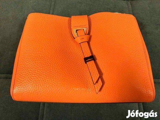 Coccinelle korall színű fiatalos női táska