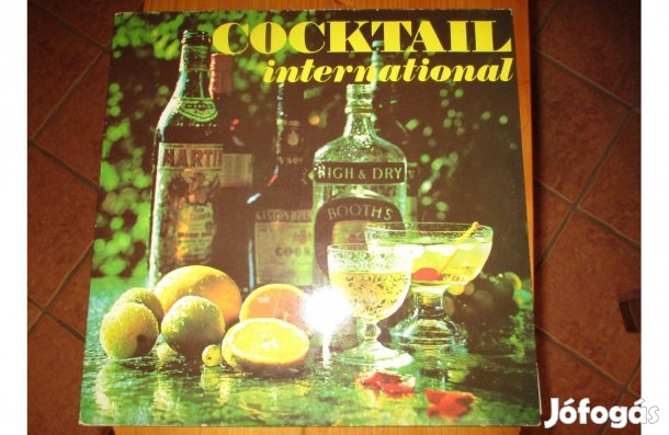 Cocktail International bakelit hanglemez eladó