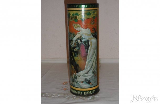 Codorniu Brut fém italos doboz