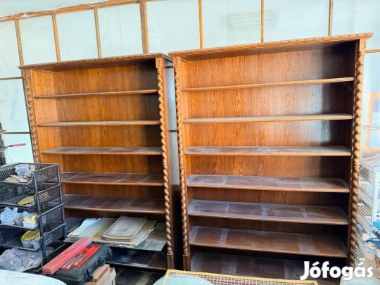 Colonial könyvespolc