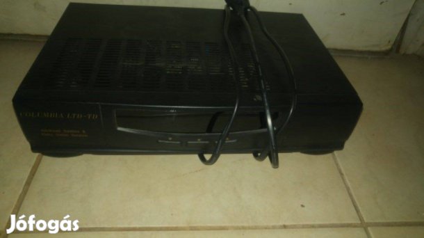 Columbia LTD-TD C-SF műholdas sztereó vevő