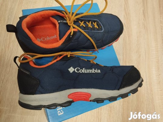 Columbia vízálló túracipő 38as