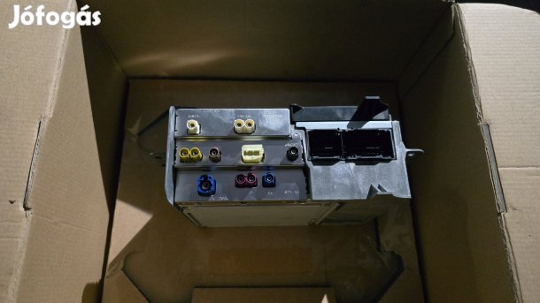 Command NTG6 MBUX vezérlő A2479007306 eladó