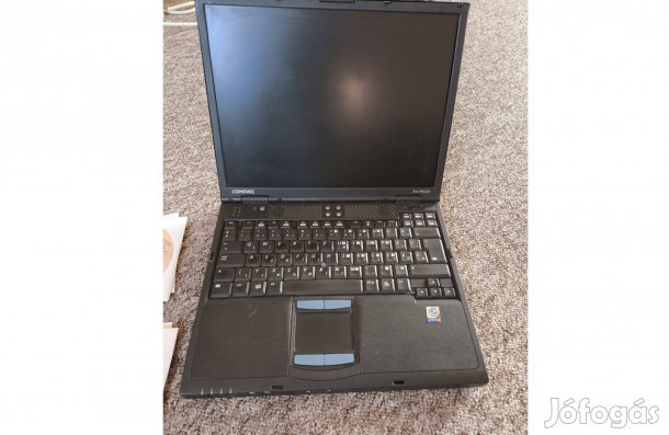 Compaq Evo N610C retro laptop gyári tartozékokkal, Ssdvel eladó
