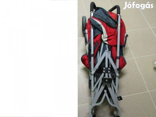 Coneco Sportos babakocsi,összecsukható