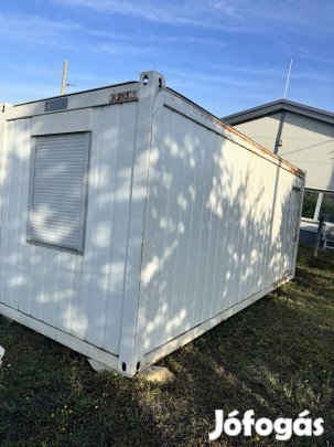 Containex 20 lábas konténerek