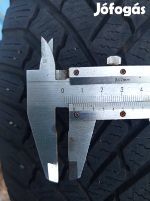 Continental 205/60R15 téligumi