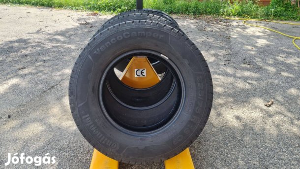 Continentál 225/75 R16 CP Vancocamper