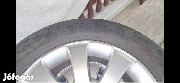 Continental Autógumi Felnivel 4 DB