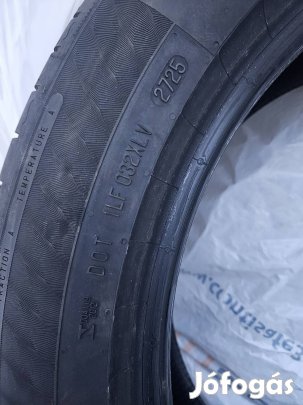 Continental Premiumcontact (200 km-futott) 235/50R19V szett eladó!