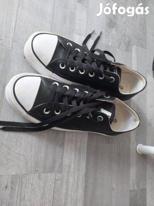 Converse 39 39.5 újszerű sportcipő fekete