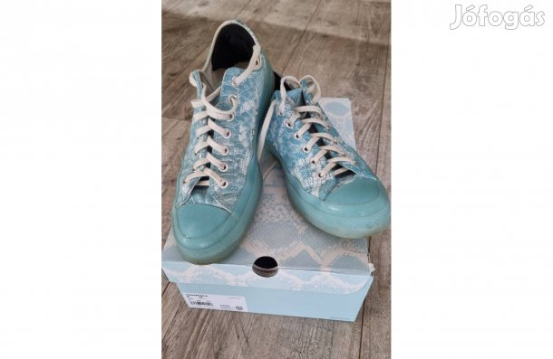 Converse 42,5 méret, szinte új