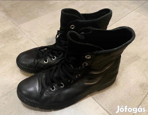 Converse bakancs 46