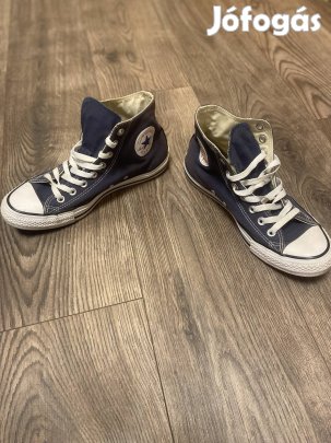 Converse magasszárú kék 42-és szép állapot !