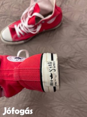Converse piros tornacipő 40-es méret
