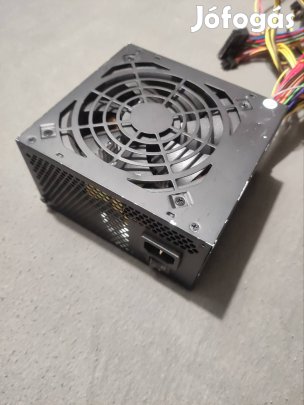 Cooler Master 700W ATX PC táp