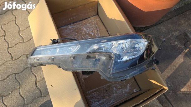 Corolla b.e.fényszóró 2019-től eladó