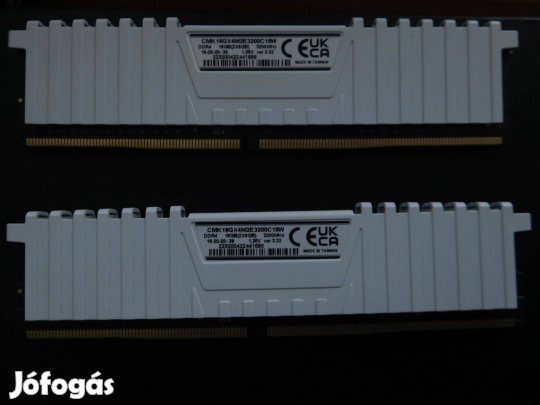 Corsair Vengeance White 16GB 3200Mhz CL16