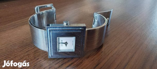 Corum Sevigne női quartz óra!