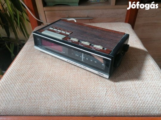 Cosmo CR 2001 rádiós ébresztőóra (1980-as évek)