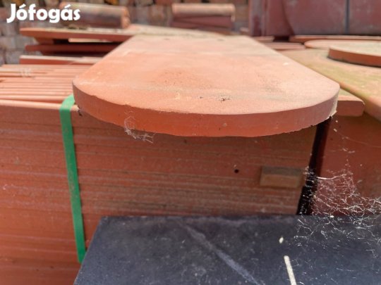 Creaton cserép kb 700 db bontatlan