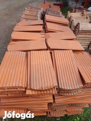Creaton hortobágy tetőcserép 300db kitűnő állapotban elado.