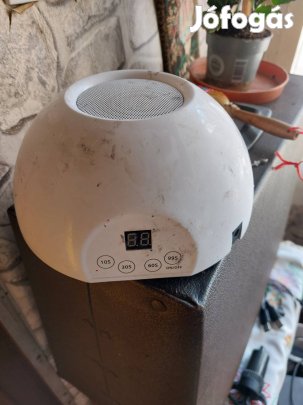 Cristal nails lámpa.